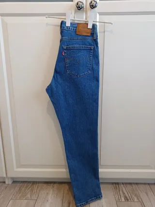 Levi's 724 Rectos Cropped (Talla 28)