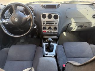 Alfa Romeo 156 2004