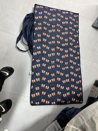 Cuna de viaje con estampado