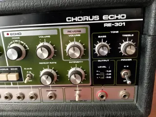 Roland RE-301 Chorus Echo
