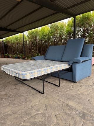 Sofá cama azul de tela
