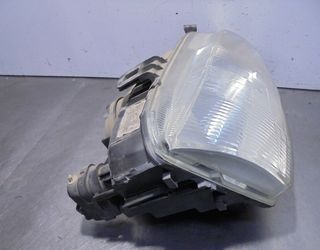 Renault 4877356 faro 88204649 megane i berl. berl.