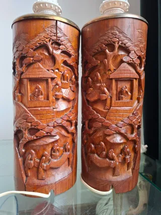 Coppia Lampade Antiche in Bambù Intagliato