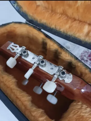 Guitarra Clásica Hermanos Conde 1983.