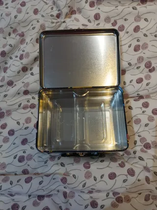 Lata Pokémon Trading Card Game