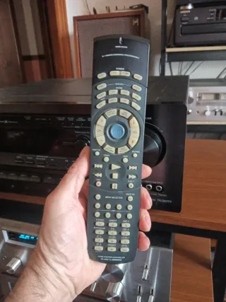 Amplificador Onkyo TX-DS677 Negro