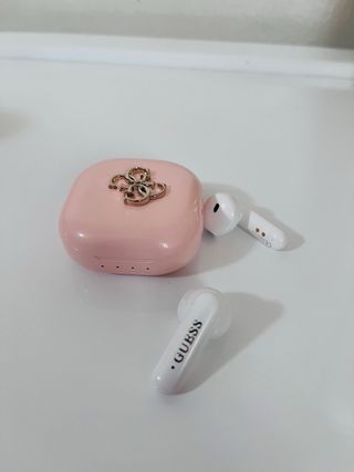 Cuffie Wireless Guess Rosa con Custodia