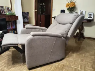 Sillón relax eléctrico elevador beige/gris