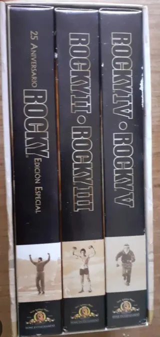Lote VHS trilogias Rocky, Indiana Jones, Aterriza