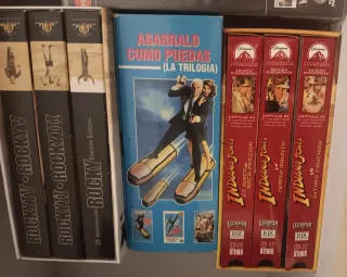 Lote VHS trilogias Rocky, Indiana Jones, Aterriza