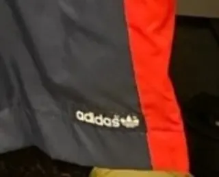 Chubasquero Adidas Challenger