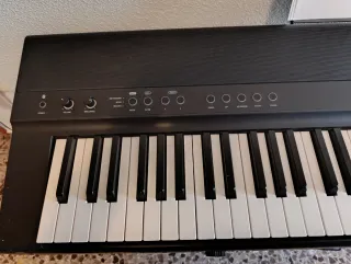 Teclado Piano Thomann DP-28 plus.