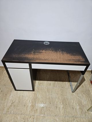 Mesa de escritorio moderna madera y metal