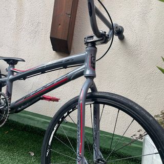 Bici BMX Chase Edge Junior Gris/Rojo