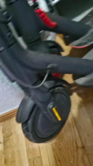Patinete Eléctrico Xiaomi Casi Nuevo