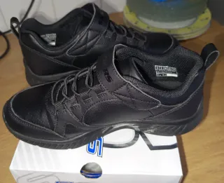 Zapatillas Skechers Escolares Negras talla 35