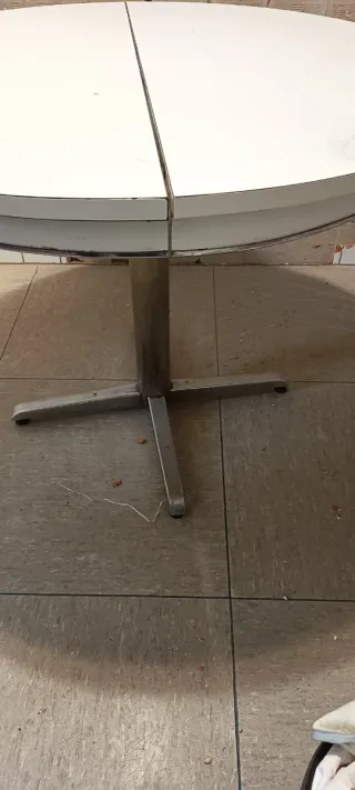 Mesa extensible cocina blanca