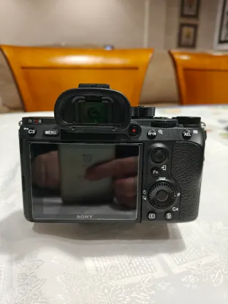 Cámara Sony Alpha A7R III