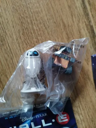 DVD Wall-E Edición Especial con Figuras