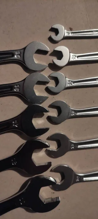 Serie chiavi combinate a cricchetto Facom