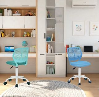 EN CAJA.Silla de escritorio juvenil