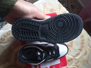 Zapatillas Nike niño talla 26 nuevas