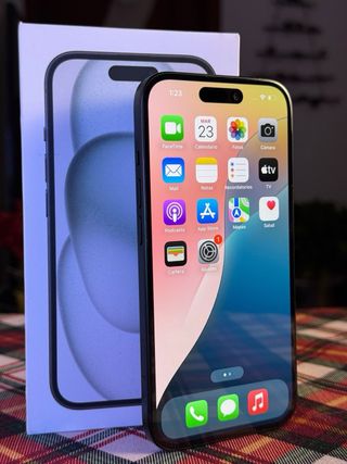 iPhone 15 128GB 85% Batería