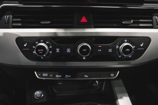 AUDI A4 Avant Advanced 30 TDI S tronic 2023