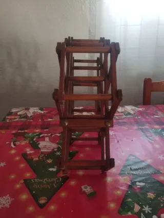 Botellero de madera plegable