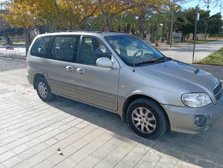 KIA Carnival 2004