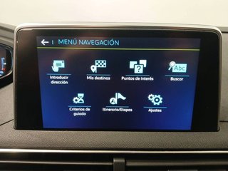Peugeot 3008  300 e-EAT8 GT