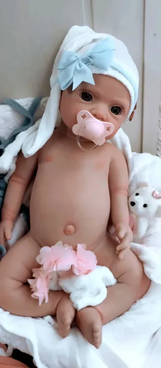 Bebé Reborn Silicona Completa 49cm