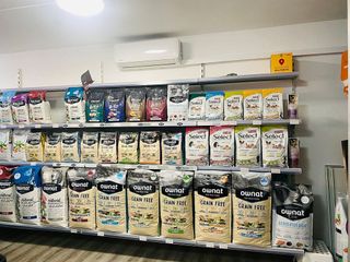 Local comercial en venta en Sant Josep en Hospitalet de Llobregat, L´