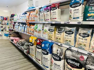 Local comercial en venta en Sant Josep en Hospitalet de Llobregat, L´