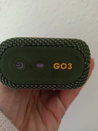 Altavoz JBL portátil