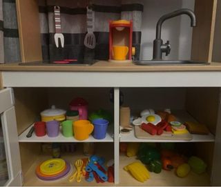 Cocina de juguete de madera. Solo recogida en mano