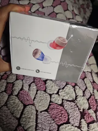 Amplificador de sonido para orejas