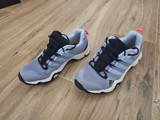 Zapatillas Adidas Terrex Niños Talla 36,5