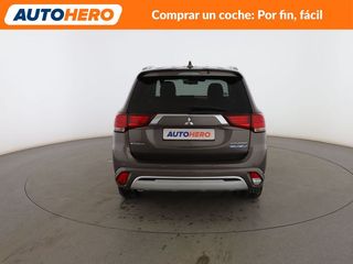 Mitsubishi Outlander PHEV Motion 4WD