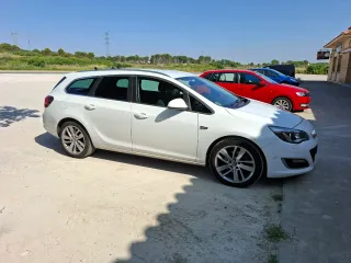 Opel Astra 2014