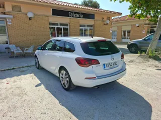 Opel Astra 2014