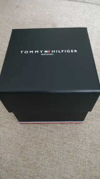 Reloj Tommy Hilfiger Multifunc Analógico