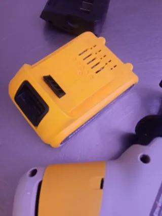 Sierra sable portátil batería