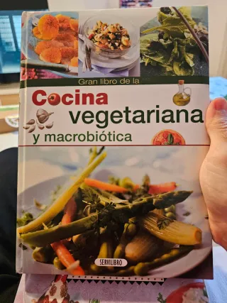 Gran Libro de la Cocina Vegetariana y Macrobiotica