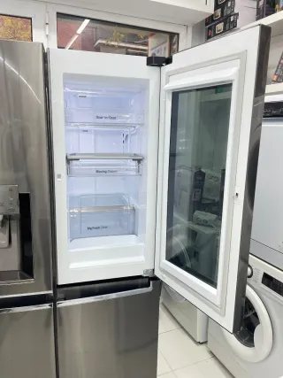 Nevera LG Door-in-Door Altura 1.80 con garantía