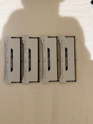 Corsair Vengeance Pro RGB