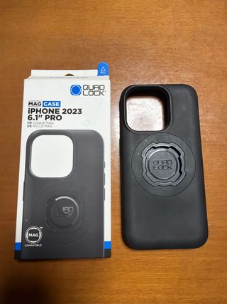 Funda Quad Lock Mag iPhone 2023 6.1 Pro