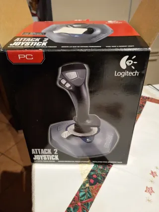 Joystick Logitech WingMan Attack