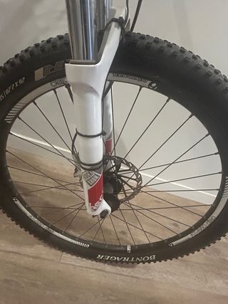 Bicicleta de Montaña Trek 6300 de 26”.