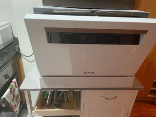 Lavastoviglie compatta per 6 persone nuova